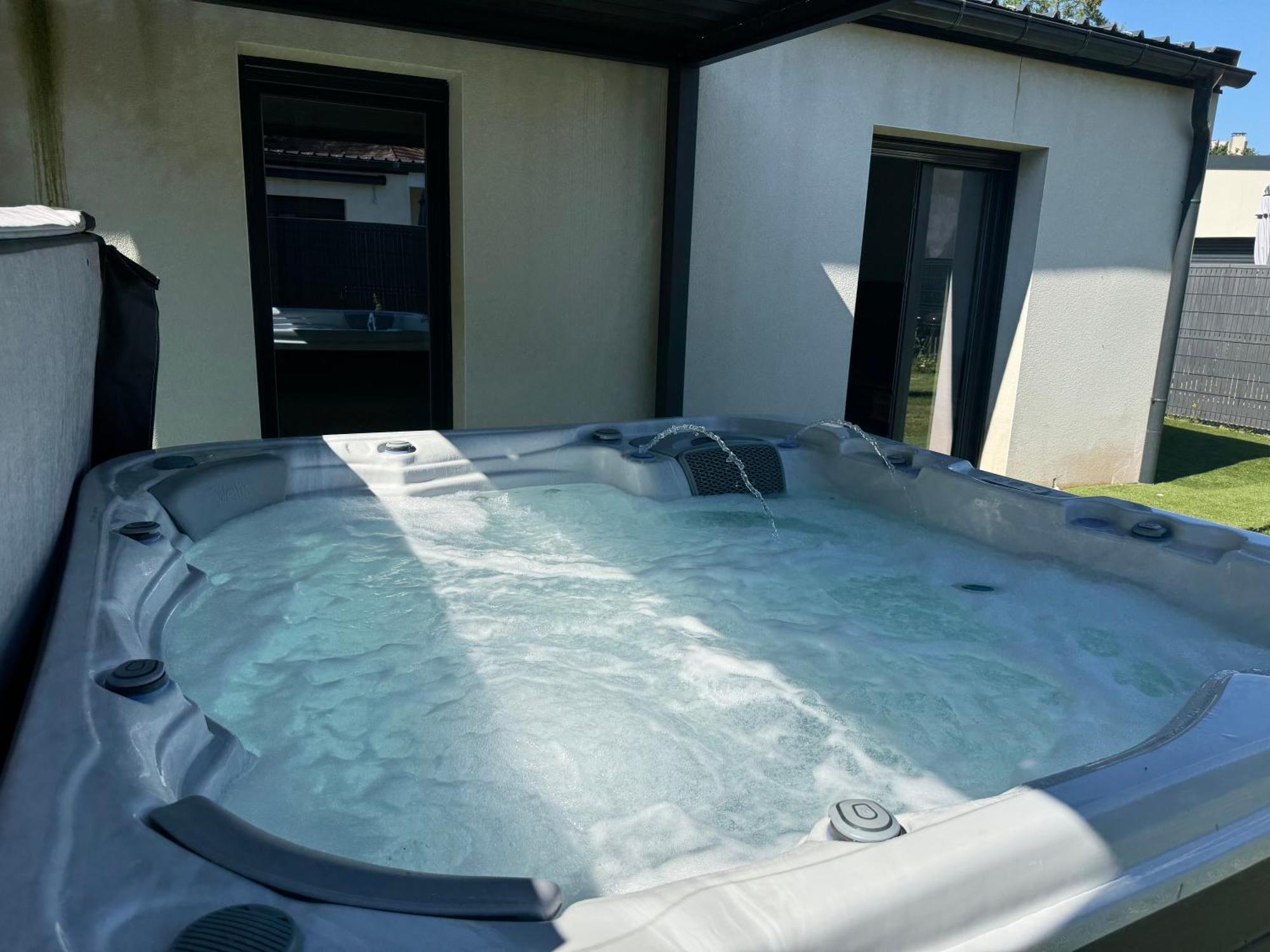Maison Avec Jacuzzi Et Sauna Épinal Eksteriør bilde